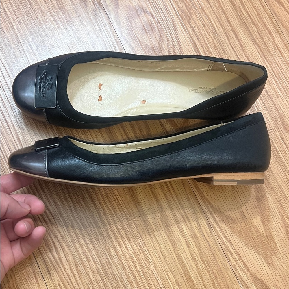 Coach Black and Silver Leather Flats - Picture 4 of 13